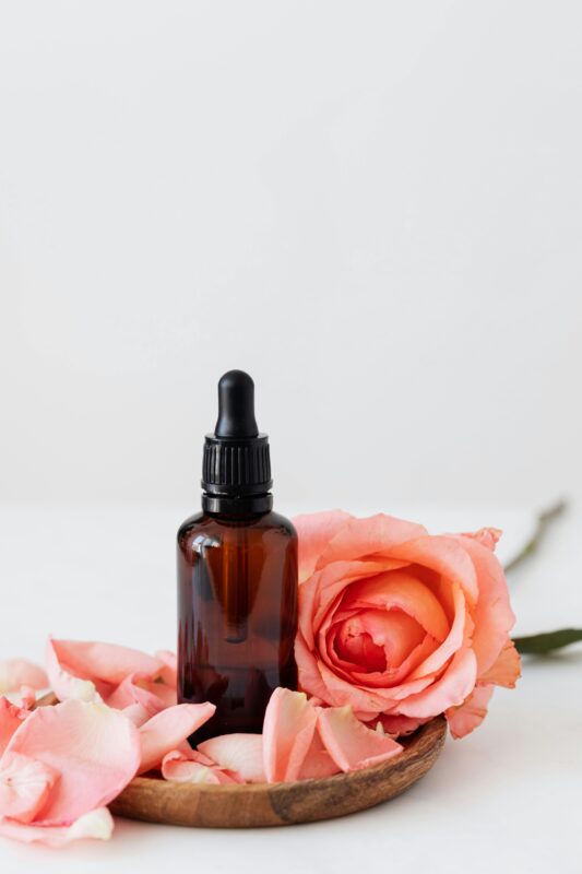 7 Gulab Attar Benefits That’ll Transform Your Skin, Sleep, and Mood Instantly 3 Gulab Attar benefits